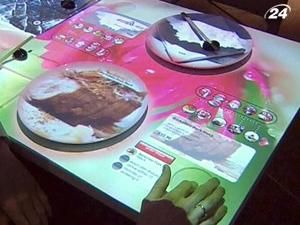 В ресторане Inamo установили интерактивные столы В ресторане Inamo установили интерактивные столы