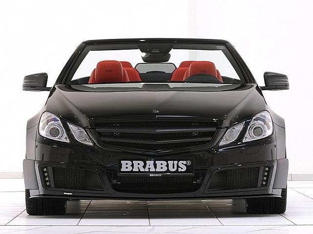 Ателье „Brabus“ представило самый мощный кабриолет в мире Ателье „Brabus“ представило самый мощный кабриолет в мире