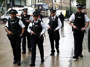 Лондонская полиция проводит обыск в офисе Daily Star 