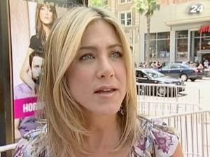 Дженнифер Энистон увековечили на Аллее славы Дженнифер Энистон увековечили на Аллее славы