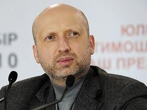 Турчинов: Власть хочет экономить на том, что украинцы мало живут Турчинов: Власть хочет экономить на том, что украинцы мало живут