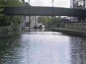 Инженеры вдохнули новую жизнь в каналы Британии Инженеры вдохнули новую жизнь в каналы Британии