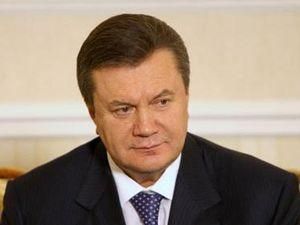 Янукович поручил расследовать пожар в Ровенской области и помочь пострадавшим