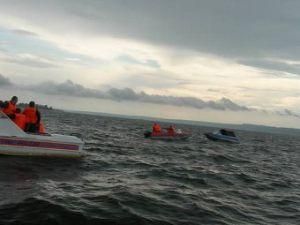 У Татарстані оголошено траур за загиблими під час аварії "Булгарії" У Татарстані оголошено траур за загиблими під час аварії "Булгарії"