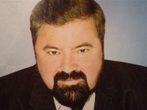 Депутата Чорноволенка вивели з будівлі Печерського райсуду Києва Депутата Чорноволенка вивели з будівлі Печерського райсуду Києва