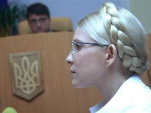 Юлия Тимошенко просит трое суток, чтобы найти нового адвоката 