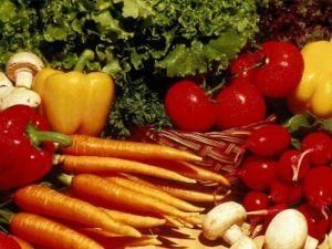 В Украину запретили ввозить подозрительные овощи из ЕС