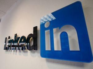 LinkedIn вторая по популярности соцсеть в США LinkedIn вторая по популярности соцсеть в США