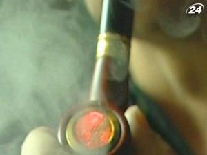 Електронні сигарети нібито не такі шкідливі, як звичайні Електронні сигарети нібито не такі шкідливі, як звичайні