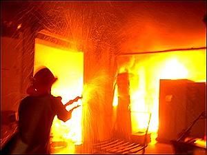 Возбуждено уголовное дело по пожару центра соцобслуживания Возбуждено уголовное дело по пожару центра соцобслуживания