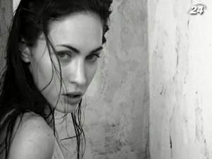 Ріанна замінила Меган Фокс у рекламній кампанії будинку моди Armani Ріанна замінила Меган Фокс у рекламній кампанії будинку моди Armani