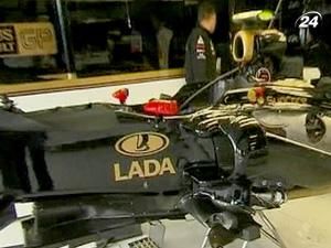 Mercedes и Lotus Renault отказались от особых выхлопов 