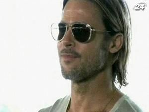 Брэд Питт начал рекламную кампанию своего нового фильма "Moneyball" Брэд Питт начал рекламную кампанию своего нового фильма "Moneyball"