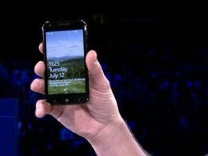 Microsoft показала нові смартфони на базі Mango Microsoft показала нові смартфони на базі Mango