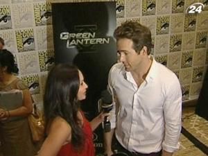 Райан Рейнолдс и Шарлиз Терон уже несколько месяцев встречаются Райан Рейнолдс и Шарлиз Терон уже несколько месяцев встречаются