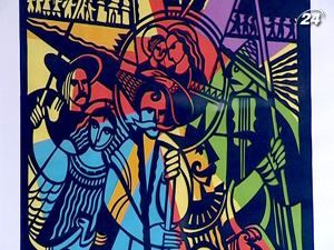 В экспозиции музея - подборка уникальных вытынанок Николая Телиженко В экспозиции музея - подборка уникальных вытынанок Николая Телиженко