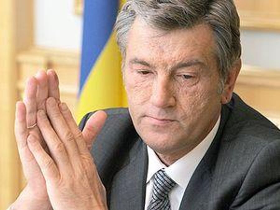 Тимошенко: Ребята Ющенко разграбили страну Тимошенко: Ребята Ющенко разграбили страну