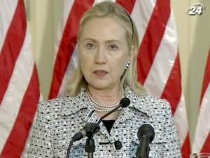 Клинтон: Единственной легитимной властью в Ливии является Национальный переходный совет Клинтон: Единственной легитимной властью в Ливии является Национальный переходный совет