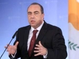 Глава МЗС Кіпру подав у відставку через вибух на військовій базі