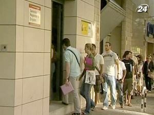 Рівень безробіття серед молоді досягнув чергового максимуму — 13% Рівень безробіття серед молоді досягнув чергового максимуму — 13%