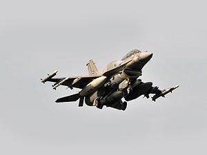 В Арабских Эмиратах разбился истребитель В Арабских Эмиратах разбился истребитель