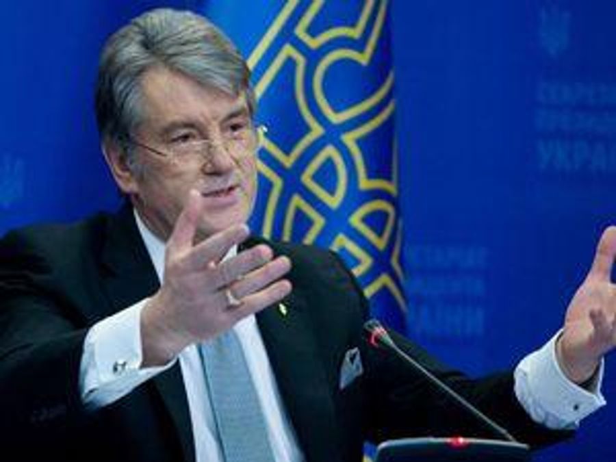 Омельченко: Ющенко с братом присвоили "Арсенал" и "Украинский дом" Омельченко: Ющенко с братом присвоили "Арсенал" и "Украинский дом"