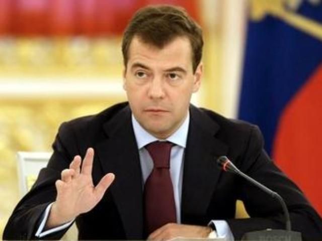 Медведєв не хоче бачити керівників країни на грошах Медведєв не хоче бачити керівників країни на грошах