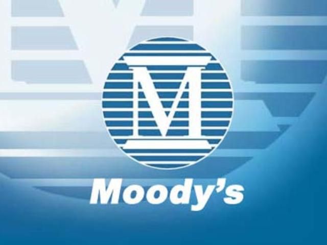 "Moody's" понизило рейтинг Греции
