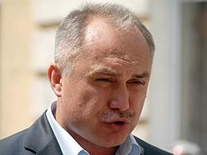 Прокуратура хоче досліджувати докази і допитувати свідків, захист Тимошенко — проти Прокуратура хоче досліджувати докази і допитувати свідків, захист Тимошенко — проти