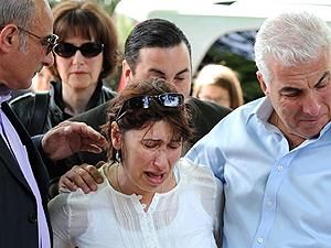 У Лондоні поховали Емі Вайнхаус У Лондоні поховали Емі Вайнхаус