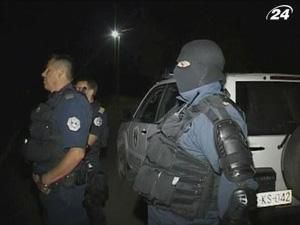 Растет напряжение между албанцами и сербами на севере Косово Растет напряжение между албанцами и сербами на севере Косово