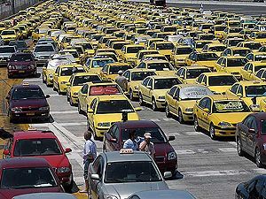 У Греції страйкували близько 8 тисяч таксистів У Греції страйкували близько 8 тисяч таксистів