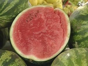 Лікарі: Фрукти та овочі на ринках України безпечні Лікарі: Фрукти та овочі на ринках України безпечні