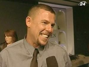 Александр Макквін заповів своїм собакам 50 тис. фунтів стерлінгів Александр Макквін заповів своїм собакам 50 тис. фунтів стерлінгів