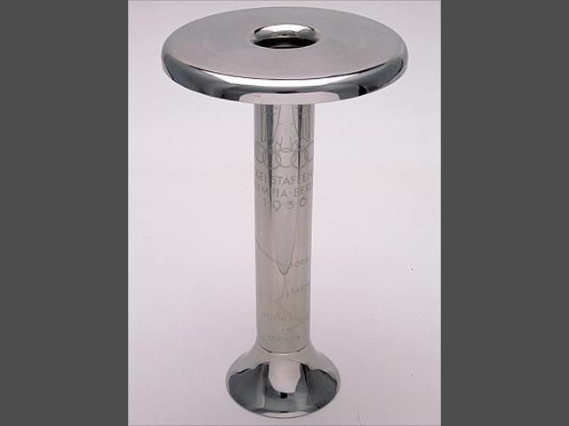 История Олимпийского огня: от Берлина до Лондона История Олимпийского огня: от Берлина до Лондона