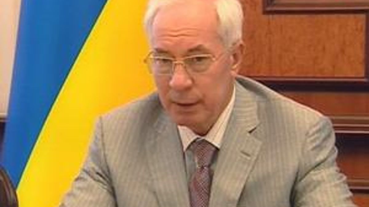 Азаров: Влада приймає заходи, щоб ліквідувати аварію і надати матеріальну допомогу Азаров: Влада приймає заходи, щоб ліквідувати аварію і надати матеріальну допомогу