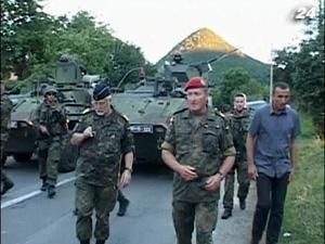 НАТО відступило від барикад на кордоні з Косово НАТО відступило від барикад на кордоні з Косово