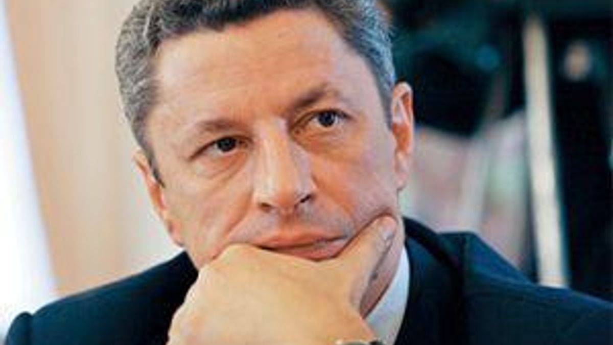 Бойко пообіцяв завтра оприлюднити попередні висновки про причини аварії на шахті Бойко пообіцяв завтра оприлюднити попередні висновки про причини аварії на шахті