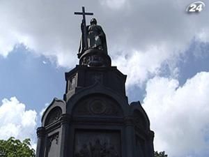 Итог недели: в столице отметили праздник Крещения Руси Итог недели: в столице отметили праздник Крещения Руси