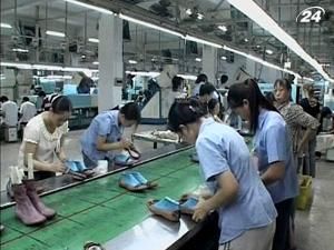 Украина начинает "войну" против китайской обуви Украина начинает "войну" против китайской обуви