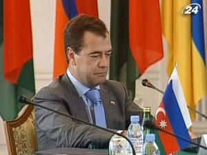 Медведев обиделся из-за отказа в слиянии "Газпрома" и "Нафтогаза"
