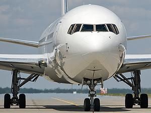 Пілоти "Аеросвіту" протестують: затримуються 5% рейсів