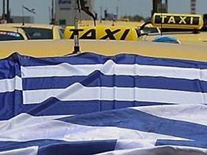 В Греции продолжается забастовка таксистов