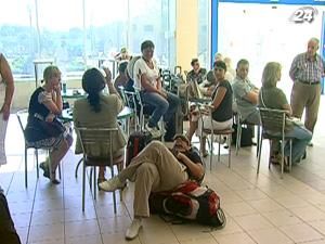 Збій в роботі авіакомпаній зруйнував плани тисяч українців Збій в роботі авіакомпаній зруйнував плани тисяч українців