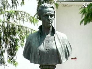 "Лісовій пісні" Лесі Українки - 100 років "Лісовій пісні" Лесі Українки - 100 років