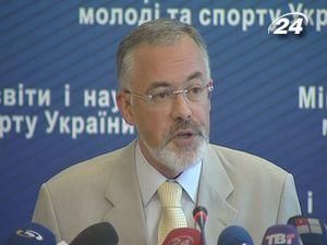 Табачник: Попробуйте не отдать оригиналы документов Табачник: Попробуйте не отдать оригиналы документов