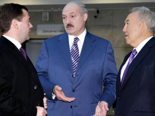 Митний союз відклав формулу "3+1" Януковича Митний союз відклав формулу "3+1" Януковича