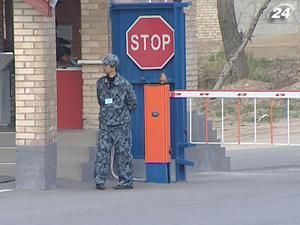 Таможня задержала лекарства для больных ВИЧ-инфекцией и СПИДом Таможня задержала лекарства для больных ВИЧ-инфекцией и СПИДом