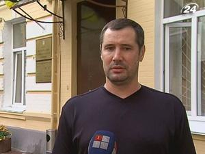 Адвокат Тимошенко жалуется на условия чтения дела