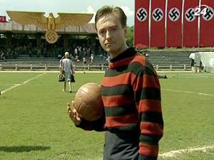 Під Києвом знімають сцени "матчу смерті" 1942 року - 4 серпня 2011 - Телеканал новин 24 Під Києвом знімають сцени "матчу смерті" 1942 року - 4 серпня 2011 - Телеканал новин 24